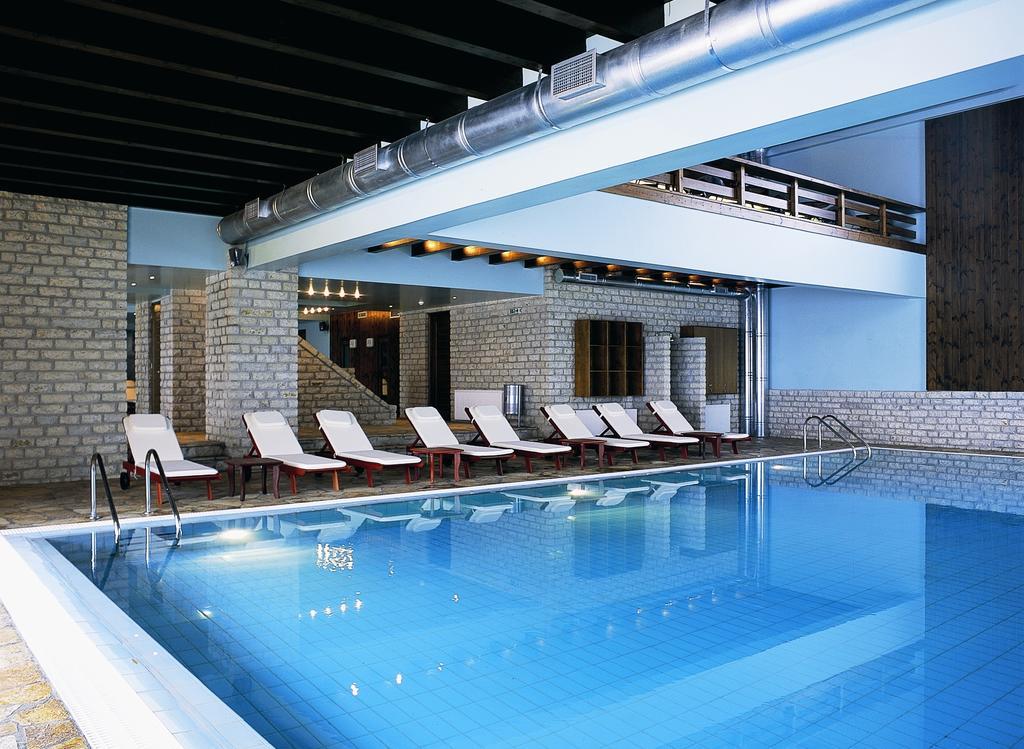 Avaris Hotel Karpenísion Eksteriør bilde