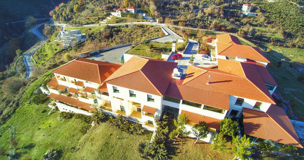 Avaris Hotel Karpenísion Eksteriør bilde